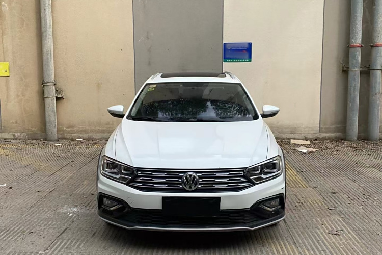 Volkswagen C-Trek 2018 immagine di auto #3