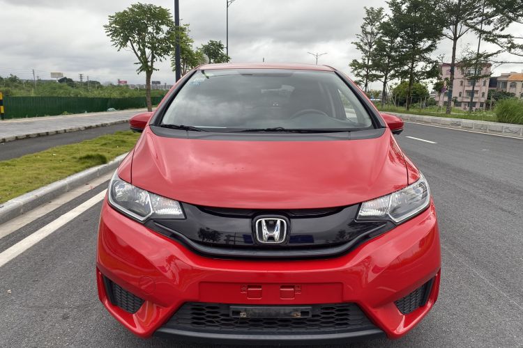 Honda Fit (Imported) 2017 #3 Honda Fit (Imported) 2017 صورة سيارة #3