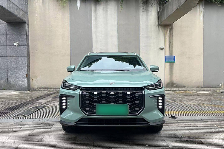 Jetour X70 C-DM 2025 #3 Jetour X70 C-DM 2025 car image #3