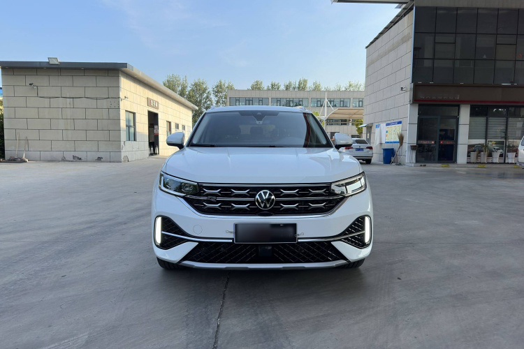 Volkswagen Tayron X 2023 car image #3