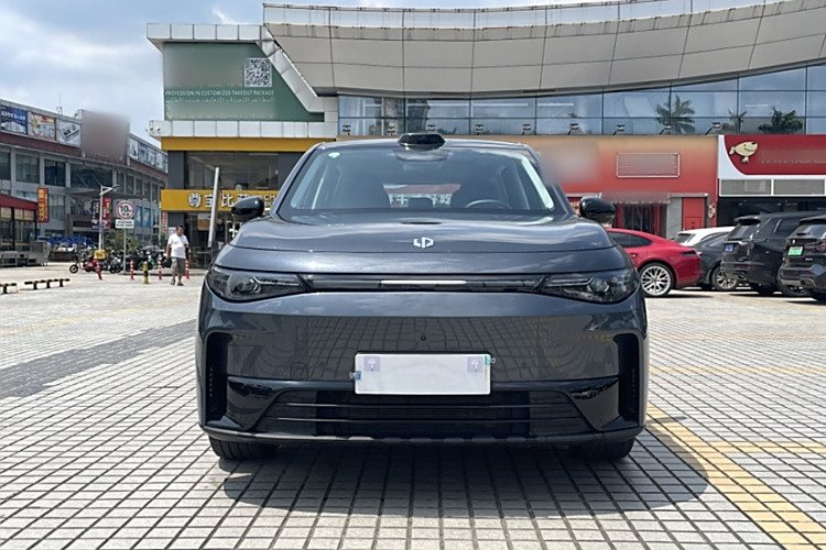 零跑汽车 零跑C10 2024 汽车图片 #3