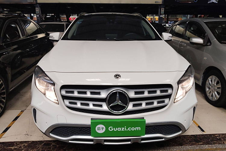 Mercedes-Benz GLA Class (Imported) 2019 car image #3