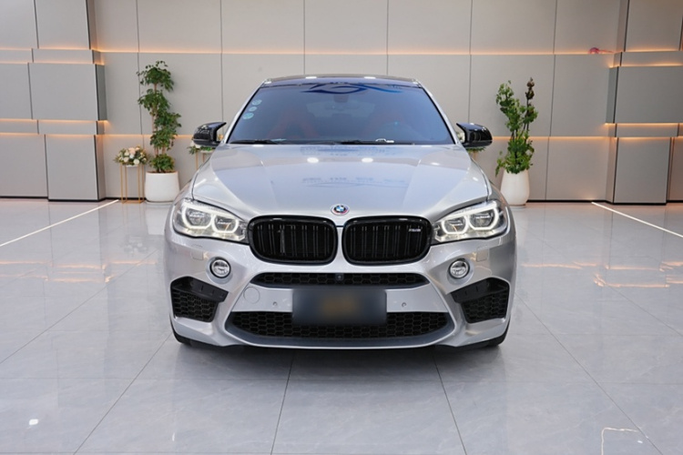 BMW X6 M 2017 صورة سيارة #3