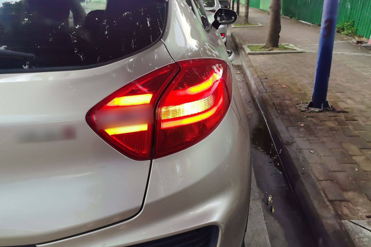 GEELY Emgrand GS 2019 #3 GEELY Emgrand GS 2019 car image #3