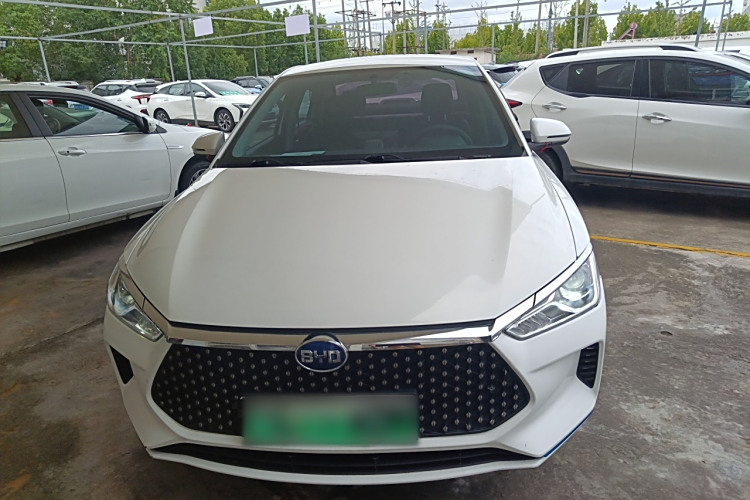 BYD e3 2022 car image #3