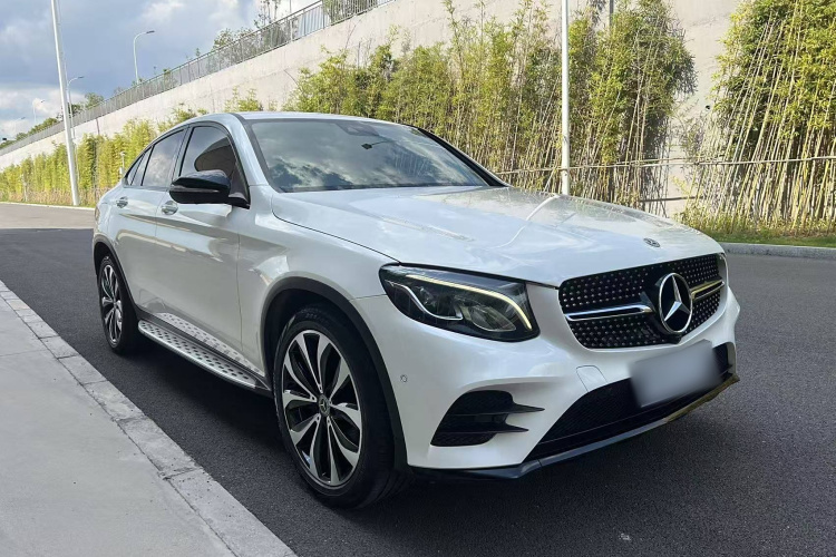Mercedes-Benz GLC Coupe 2019 #3 Mercedes-Benz GLC Coupe 2019 car image #3
