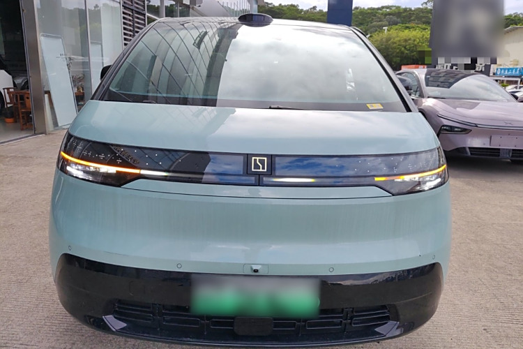 Zeekr MIX 2024 car image #3