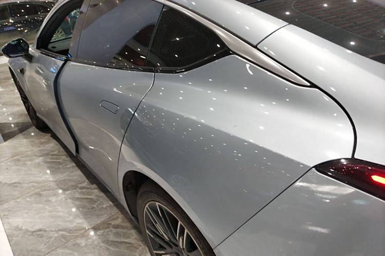 哪吒汽车 哪吒S 2023 汽车图片 #3