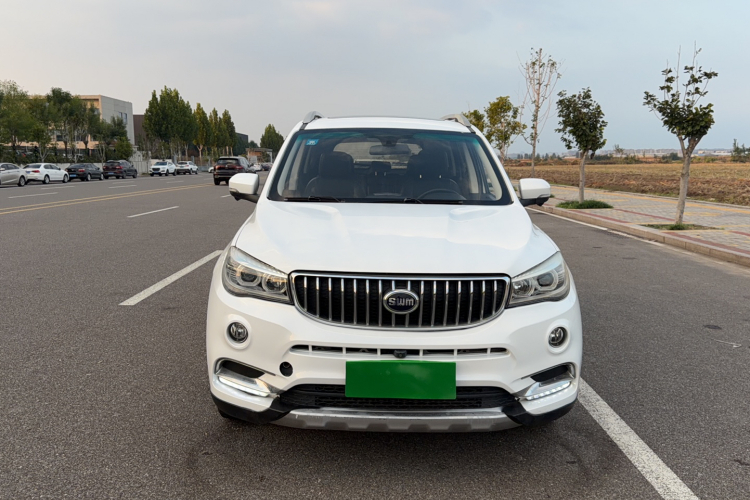 SWM X7 2018 imagen de coche #3