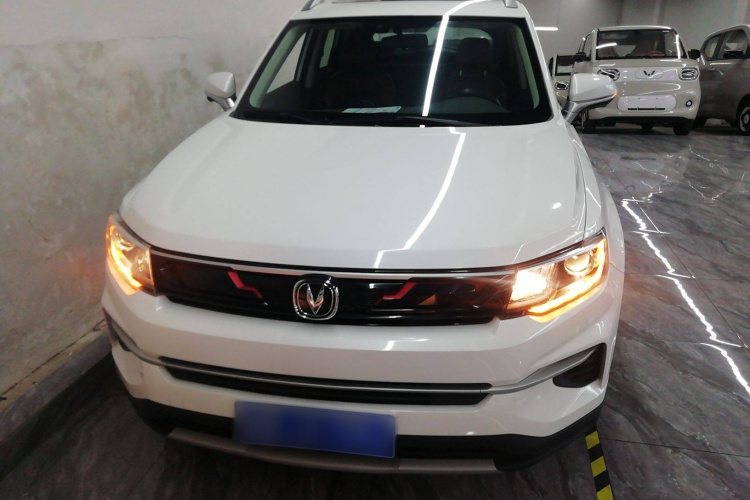 Changan CS35MAX 2019 car image #3