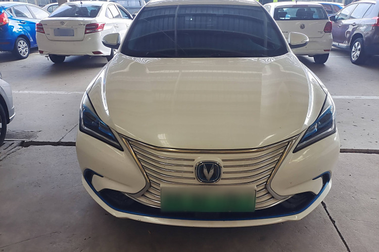 Changan Eado EV 2020 car image #3