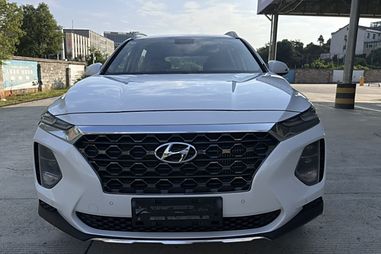 哪吒汽车 哪吒S猎装 2023 #3 哪吒汽车 哪吒S猎装 2023 汽车图片 #3