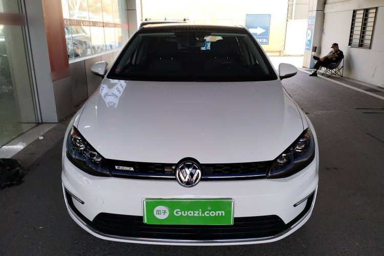 Volkswagen Golf Pure Electric 2020 #3 Volkswagen Golf Pure Electric 2020 image de voiture #3