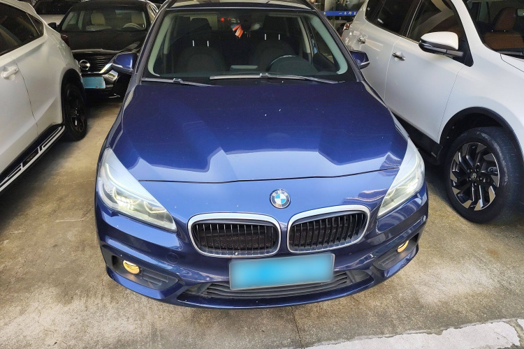 BMW 2 Series Tourer 2017 imagem de carro #3