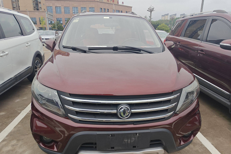 Forthing JOYEAR X5 2015 car image #3