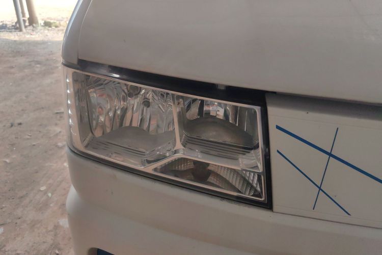 2024 car image #3