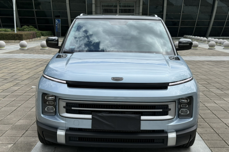 GEELY ICON 2023 car image #3