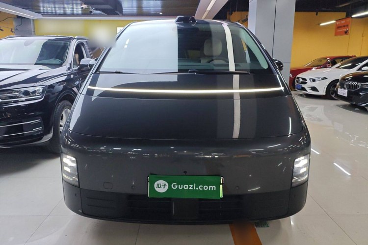 理想汽车 理想MEGA 2024 汽车图片 #3