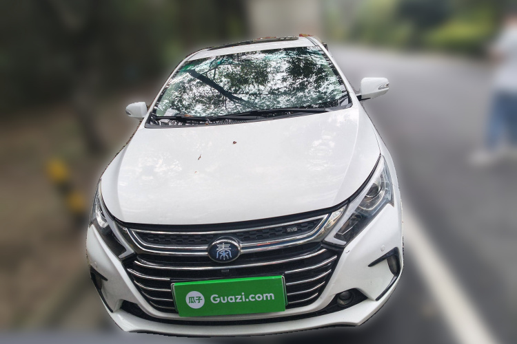 BYD Qin New Energy 2018 #3 BYD Qin New Energy 2018 car image #3