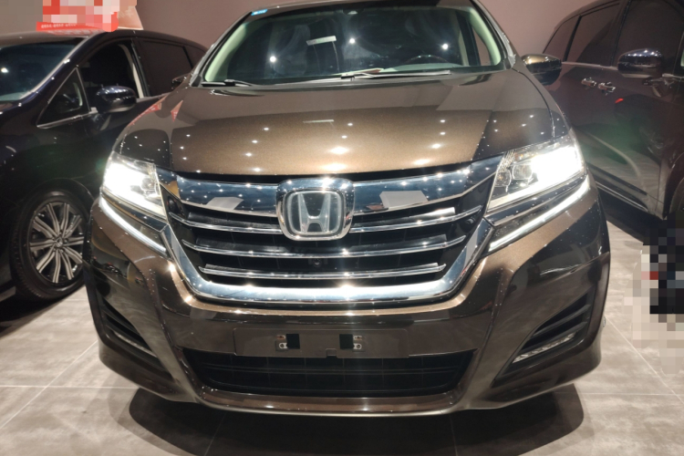 Honda Elysion 2016 imagen de coche #3