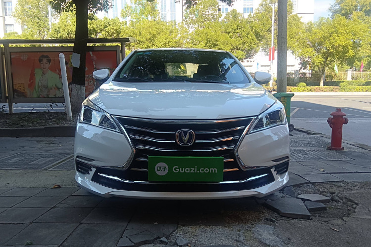 Changan Eado DT 2019 #3 Changan Eado DT 2019 car image #3