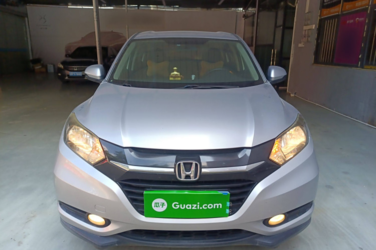 Honda VEZEL 2016 صورة سيارة #3