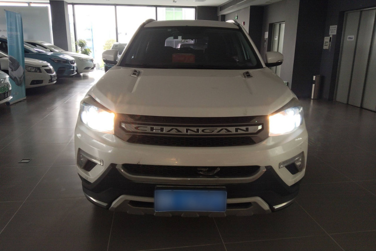 长安 长安CS75 2018 汽车图片 #3