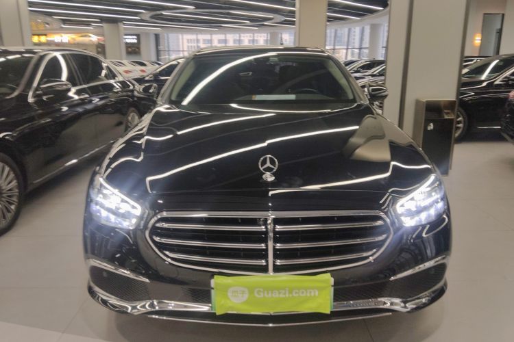 Mercedes-Benz E Class New Energy 2023 car image #3