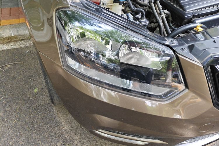 Skoda Yeti 2017 car image #3