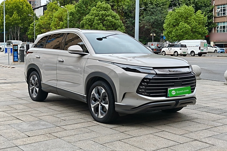 BYD Frigate 07 2023 #3 BYD Frigate 07 2023 car image #3