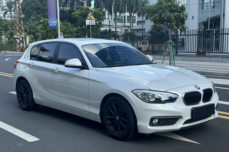 BMW 1 Series (Imported) 2018 car image #3