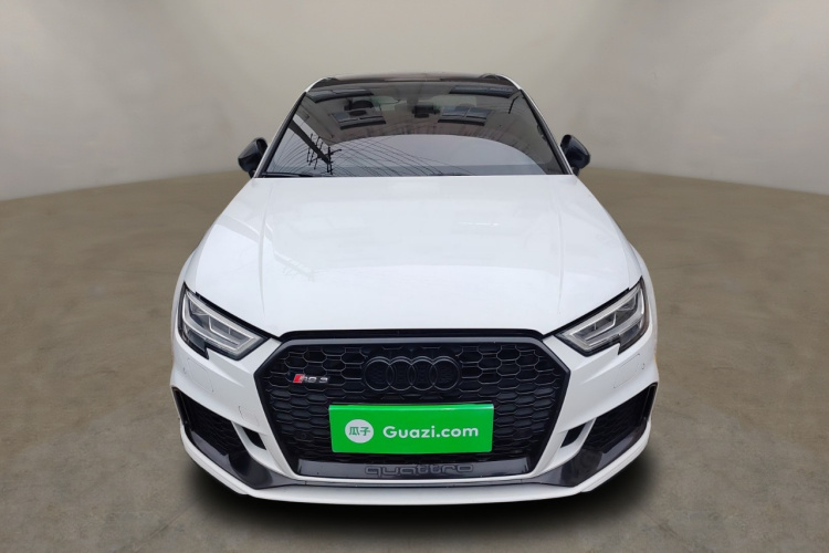 Audi RS 3 2018 car image #3