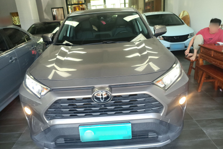 Toyota RAV4 (Imported) 2020 imagem de carro #3