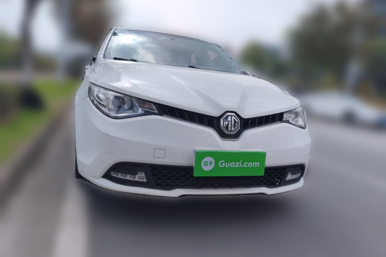 MG GT 2016 car image #3