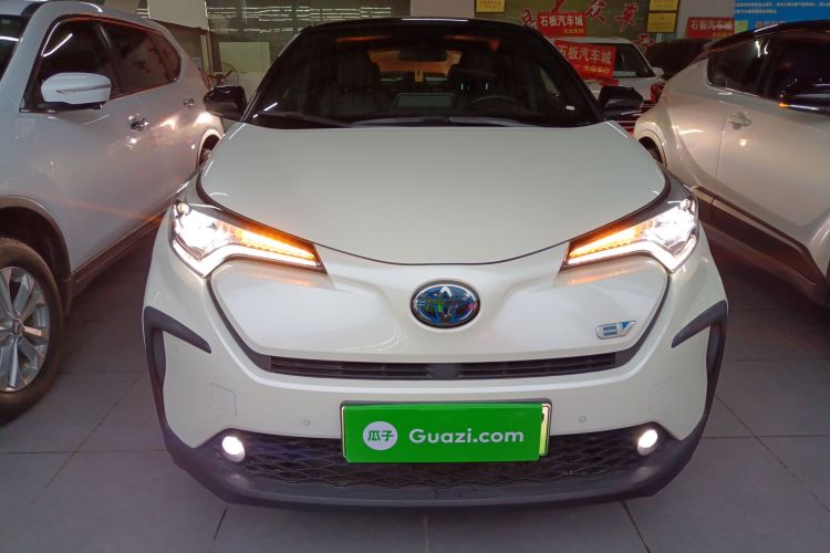 Toyota C-HR EV 2020 #3 Toyota C-HR EV 2020 car image #3