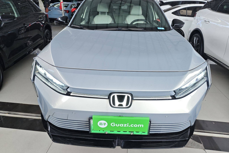 Honda e:NS2 2024 #3 Honda e:NS2 2024 car image #3