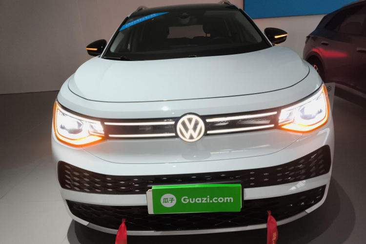 Volkswagen ID.6 X 2023 car image #3