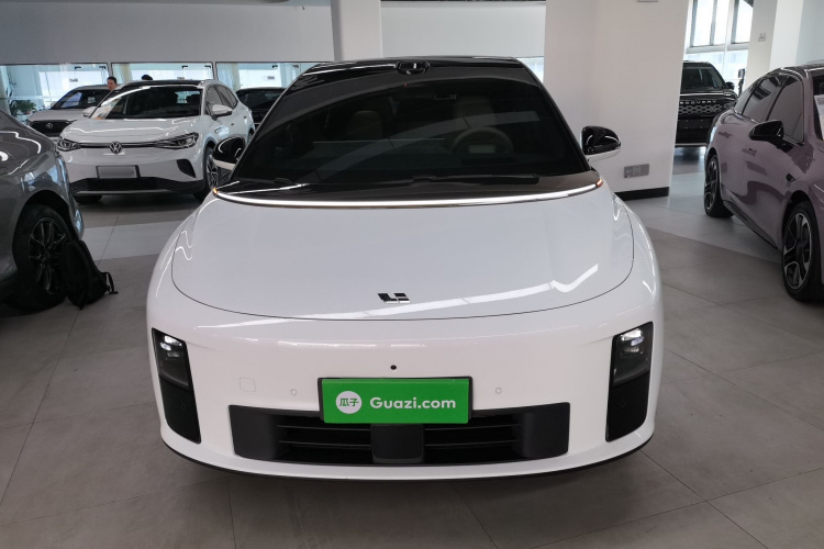 理想汽车 理想i6 2025 汽车图片 #3