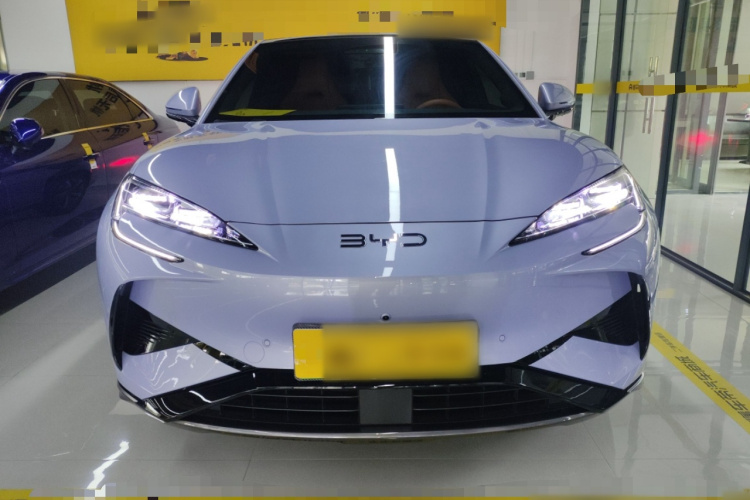 BYD Sea Lion 07 EV 2025 #3 BYD Sea Lion 07 EV 2025 car image #3