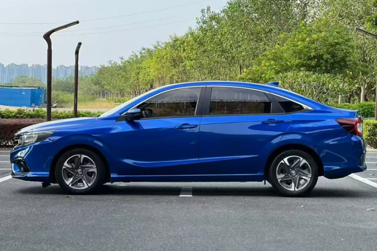 Honda Envix 2019 صورة سيارة #3