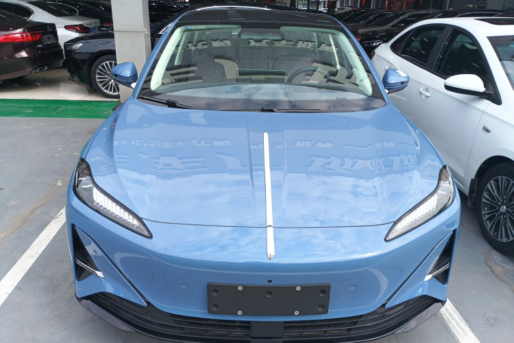 HongQi TianGong 05 2025 #3 HongQi TianGong 05 2025 car image #3