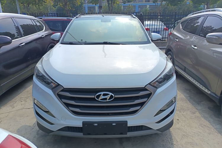 Hyundai Tucson (Imported) 2018 immagine di auto #3