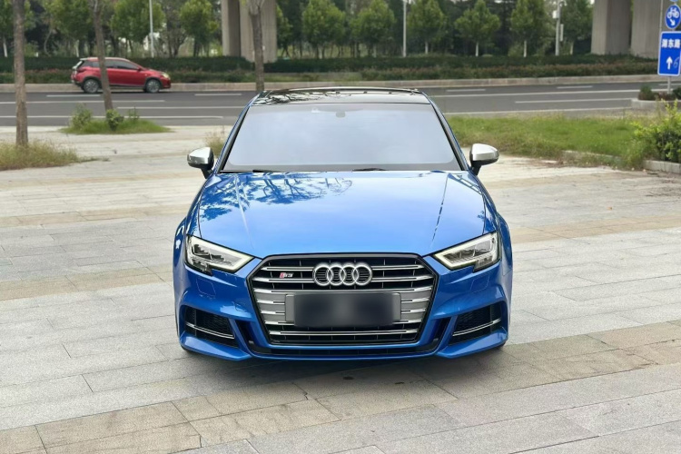 Audi S3 2019 car image #3