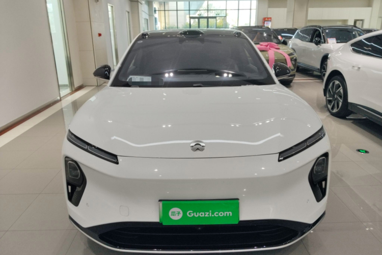 蔚来 蔚来ET9 2025 汽车图片 #3