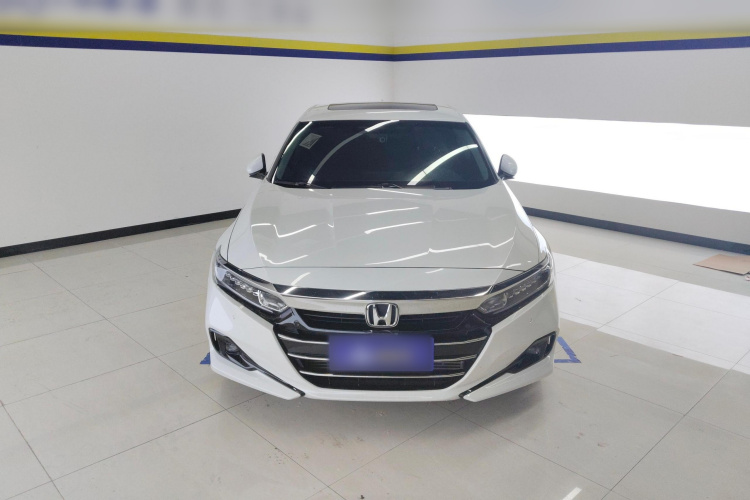 BYD F3R 2022 صورة سيارة #3