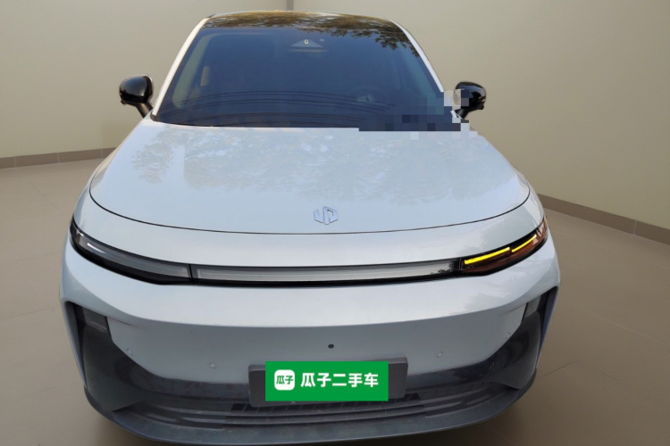 零跑汽车 零跑B10 2025 汽车图片 #3