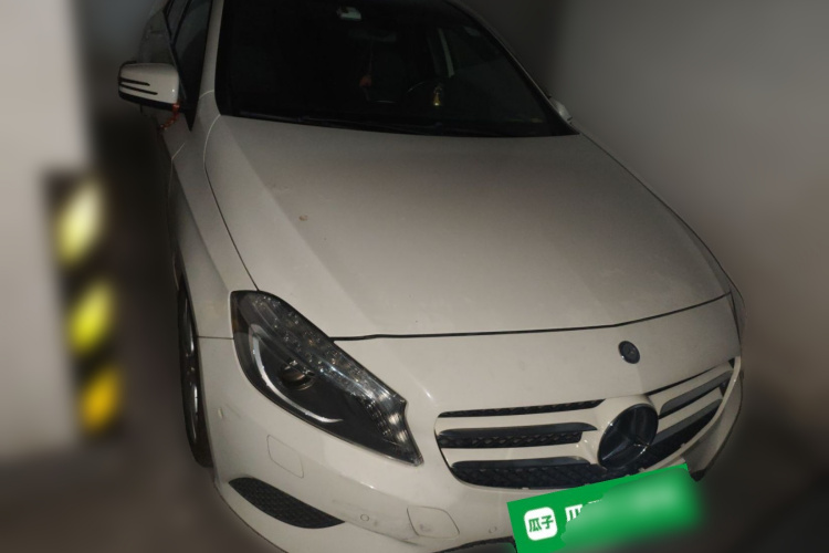 Mercedes-Benz A Class (Imported) 2015 car image #3