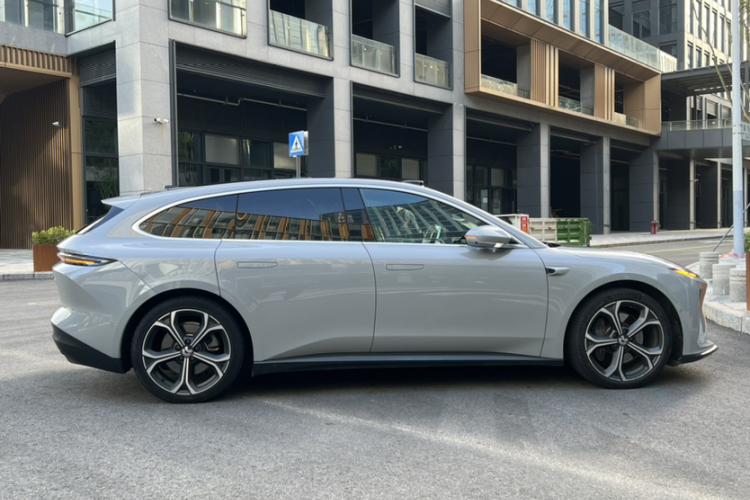 NIO ET5T 2023 car image #3