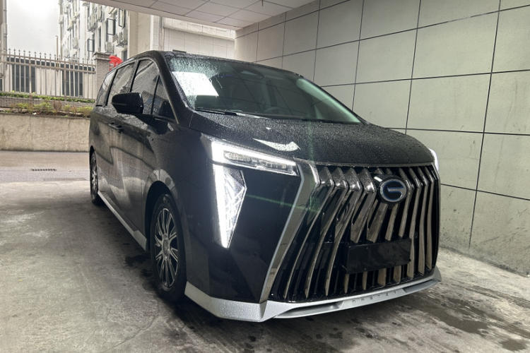 GAC Trumpchi E9 2025 #3 GAC Trumpchi E9 2025 car image #3