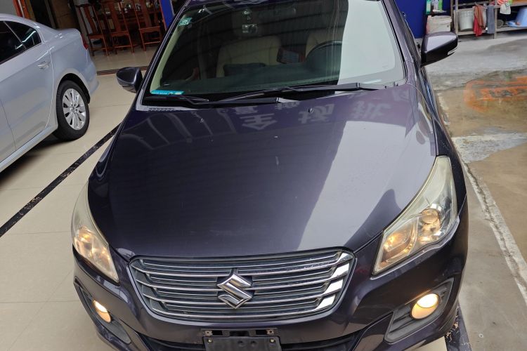 Suzuki Ciaz 2016 изображение автомобиля #3